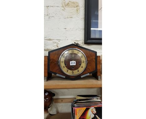 MANTLE CLOCK