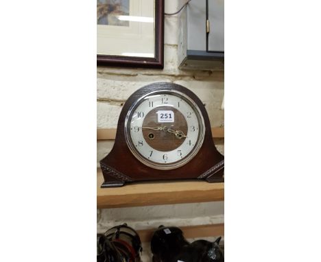 MANTLE CLOCK