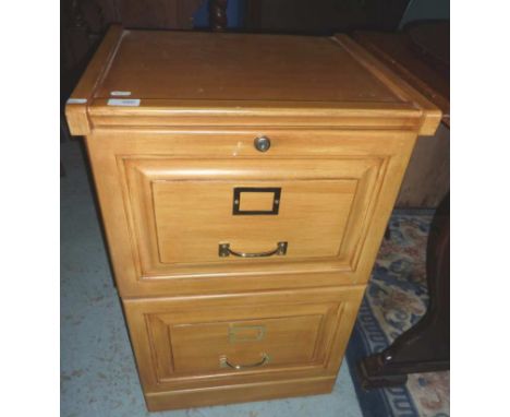Light wood 2 drawer filing cabinet