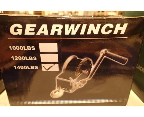 Boxed new old stock 1400lbs manual hand gear winch. P&amp;P Group 1 (£14+VAT for the first lot and £1+VAT for subsequent lots
