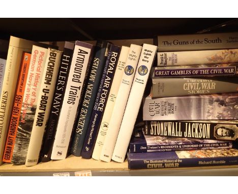 Shelf of mixed books including The American Civil War. Not available for in-house P&amp;P, contact Paul O'Hea at Mailboxes on