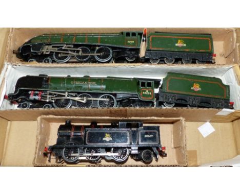 Three Hornby vintage 00 locos:  "Silver King Pacific"; "Duchess of Montrose Pacific" & BR Tank loco