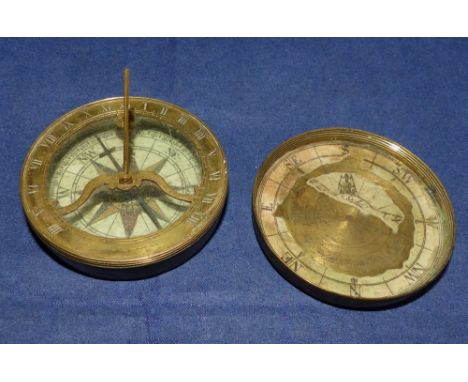 An 18th century brass cased sundial/compass, paper dial signed James Hale, London, 2¼" diameter