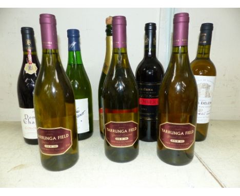 5 bottles of white table wine; 2 bottles of red table wine; a bottle of Clairette de Die sparkling wine