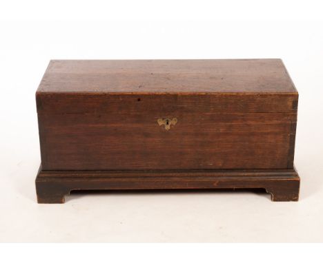 A low oak coffer on bracket feet, 84cm wide CONDITION REPORT: H: 39cm x W: 84cm x D: 35 cmCondition information is not usuall