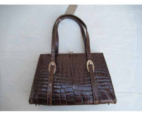 Ladies mid 20th Century vintage leather handbag 