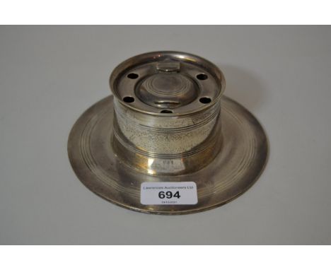 Modern silver inkwell, the hinged lid and integral quill stand on a flat circular base in antique style, 6ins diameter, 11oz 