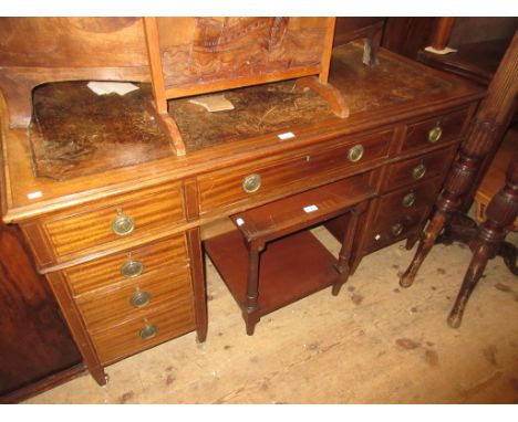 Late 19th / early 20th Century mahogany crossbanded and line inlaid desk having brown leather inset top above an arrangement 