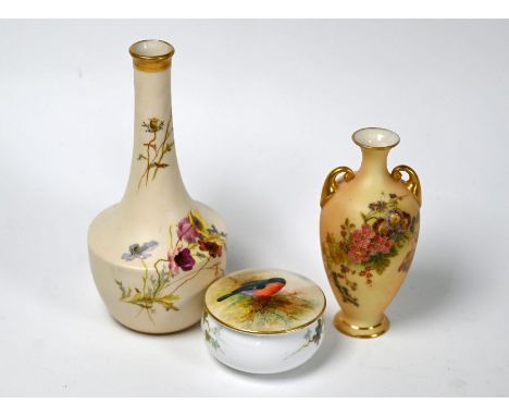 A Royal Worcester small pot and cover, painted with a bullfinch, 1901 (cover mark incomplete), 6.5 cm, to/w two cream-ground 
