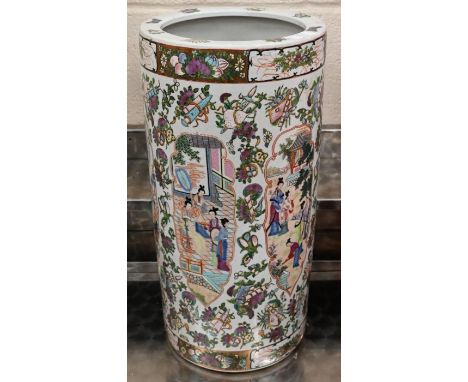 Chinese porcelain cylindrical stick stand in the famille rose manner, 47 cm&nbsp;