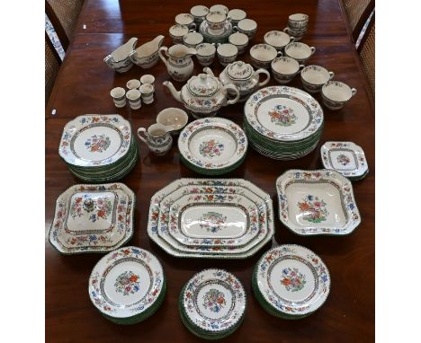 An extensive Copeland Spode pottery 'Chinese Rose' dinner/tea service (120 pieces approx)