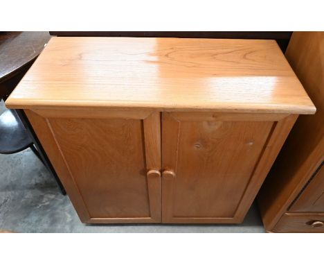 &nbsp;A light elm two door side cabinet with moulded handles, 82 cm w x 38 cm d x 80 cm h