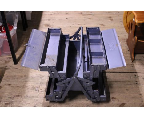 A metal Talco expanding toolbox. No shipping 