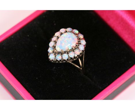 9ct yellow gold pear-shaped opal dress ring 