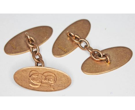 A pair of hallmarked 9ct gold cufflinks, wt. 6.1g.  