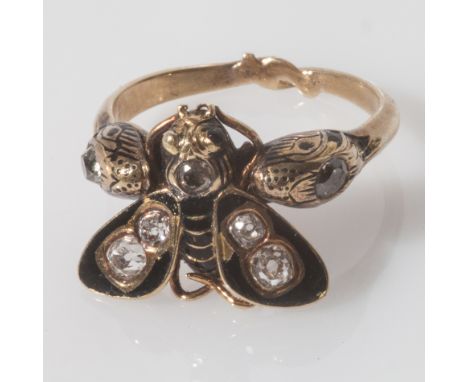 Unusual Victorian bumble bee design ring, set with rose cut diamonds and black enamel, with s interlinked shank, closed back 