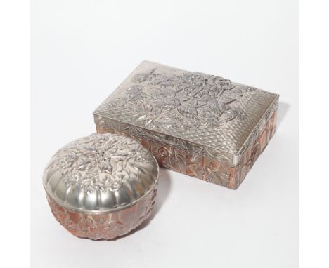 Two Japanese silver plated trinket boxes, the lids decorated with flowers   Condition - some of the silver plate is worn