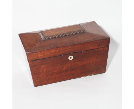 Victorian 3 division sarcophagus shaped mahogany tea caddy 