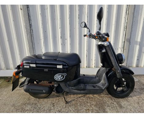 2008 Yamaha Giggle, 49cc. Registration number YJ57 DXE. Frame number LPRSA354000120178. Engine number A311E0120186.Sold with 