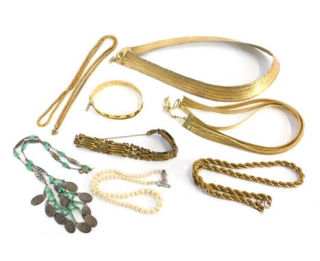 Various modern yellow metal necklaces, hinged bangle, gate bracelet, etc. (a quantity)
