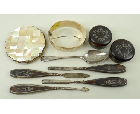 A quantity of vertu, comprising a six piece silver and tortoishell manicure set, with two lidded boxes, E S Barnsley & Co, Bi