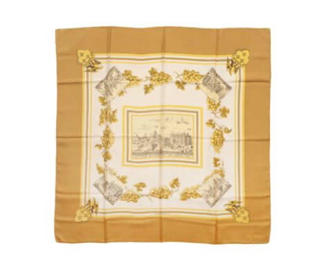 HERMES Paris, créé en 1955. Carré 'La Ville et Chateau de Larnac 1610'En soie imprimée et titrée, marge moutarde.90 x 90 cmFo