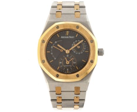 Audemars Piguet Royal Oak Dual Time 25730SA.0.0789SA - Men's watch - approx. 1990. Case: gold/steel (18K.) - bracelet: gold/s