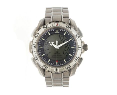 No Reserve - Omega Speedmaster Professional X-33 3290.50 - Men's watch - 2000. Case: titanium - bracelet: titanium - quartz -