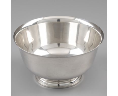 Scale to Paul Revere`s "Liberty Bowl", Stieff Silver co. Baltimore (Maryland) 1963, silver. Beautiful bowl made as a reproduc