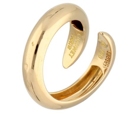 Chaumet 'Tango' 18K yellow gold ring. Including certificate from 1999. In good condition. Hallmarks: French assay mark 750, s