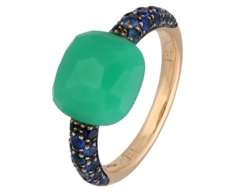 Pomellato 18K rose gold Capri ring with chrysophrase and sapphire. Set with faceted chrysophrase set on a dense setting (appr