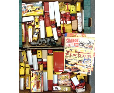 ASSORTED CIRCUS PINDER DIECAST MODEL VEHICLES  together with a small quantity of other vehicles and accessories, variable con