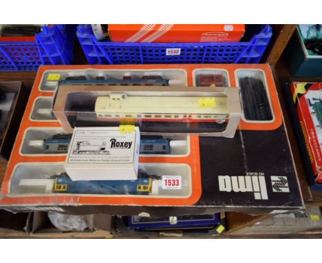 A Lima HO gauge train set, boxed; together with a boxed Auto Rail; and another boxed item. 