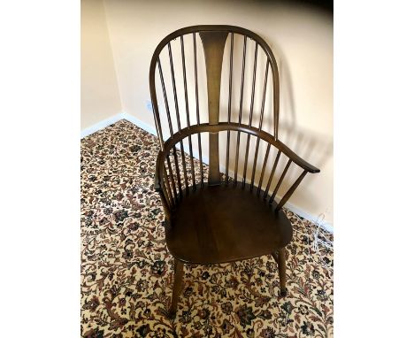 Ercol Windsor chairmakers chair model 911 ( the cushions require reupholstery )