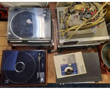 QTY OF VINTAGE HI-FI EQUIPMENT - PIONEER, AKAI &amp; TECHNICS