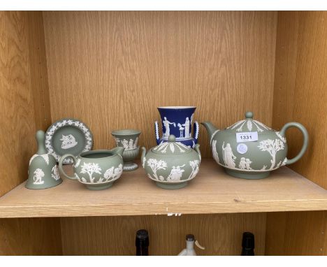 A GROUP OF SEVEN JASPER WARE ITEMS TO INCLUDE A TEAPOT, JUG AND BELL ETC 