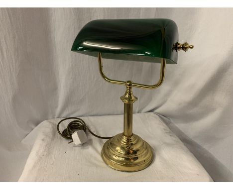 A BRASS BANKER'S DESK LAMP WITH GREEN GLASS SHADE 