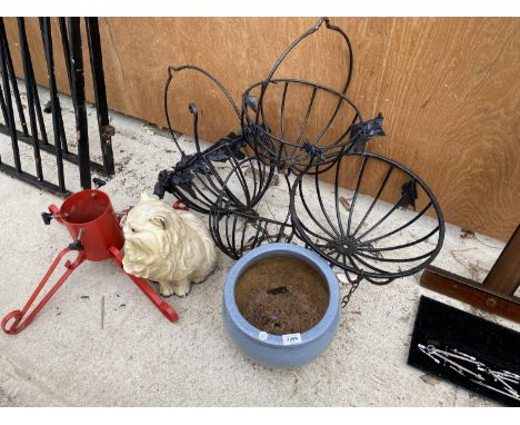 AN ASSORTMENT OF ITEMS TO INCLUDE METAL HANGING BASKETS, A PLANTER AND A CHRISTMAS TREE STAND ETC 