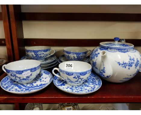 4 JAPANESE CUPS AND SAUCERS, PLATES AND TEAPOT