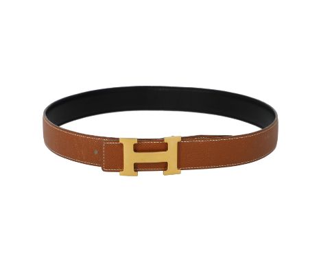 HERMÈS Gürtelschließe H & wendbarer Lederriemen 32 mm, akt. NP.: 755,-€. Koll.: 1997. Epsom- und Boxcalfleder in Cognac und S