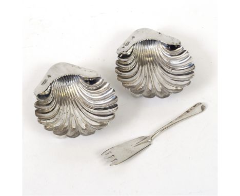 A PAIR OF SILVER SHELL BUTTER DISHES by H. Woodward & Co Ltd, London 1901, of unusual form, on ball supports; with a silver b