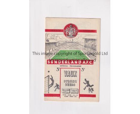 TOTTENHAM HOTSPUR     Programme for the away League match v Sunderland 1/1/1955, staple removed.     Generally good