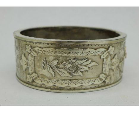 A Victorian silver bangle, Birmingham 1884