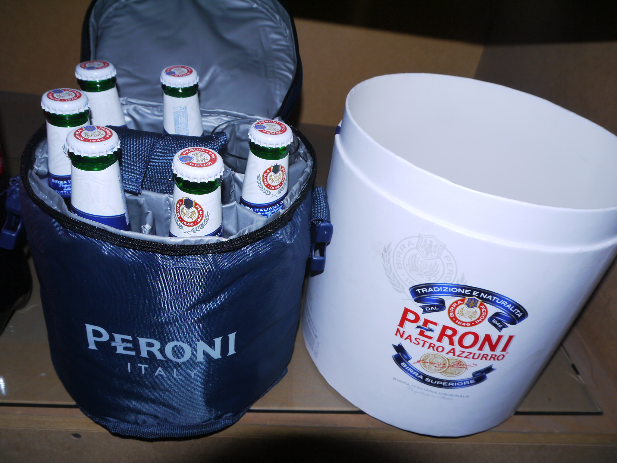 Peroni Gift set that includes 6 Bottles of Peroni, 2 Peroni Branded