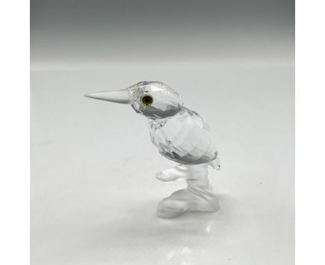 Part of the Up in the Trees theme group, this crystal figure is made of clear crystal with frosted crystal beak and sits on f