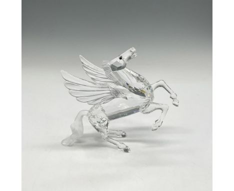 The final piece of the Fabulous Creatures trilogy. Crystal figure rearing up on hind legs and balanced on frosted crystal tai