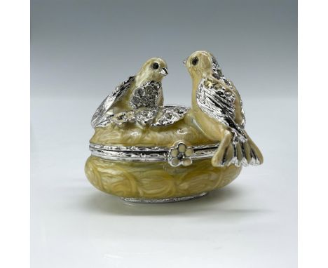 This is a gorgeous yellow pearlescent tiny box with a pair of yellow and crystal encrusted love birds. This item has its orig
