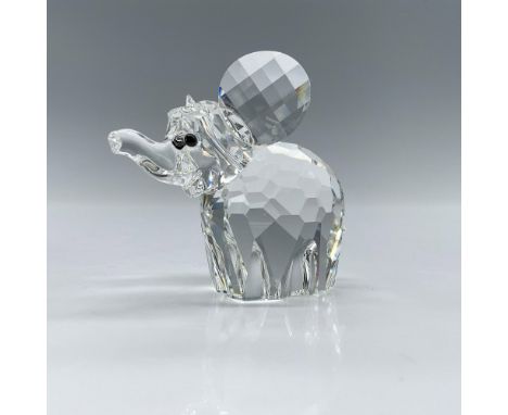 A crystal elephant was part of the African Wildlife series. Made from clear crystal, with black eyes, this elephant has a fro