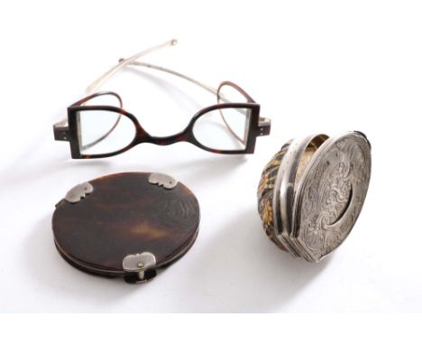 A GEORGE III TORTOISESHELL AND SILVER MOUNTED SNUFF BOX AND MAGNIFYING GLASS, a pair of tortoiseshell and silver metal specta