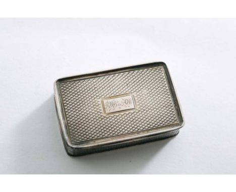 AN EARLY VICTORIAN RECTANGULAR VINAIGRETTE with engine-turned decoration and plain wire borders, the cartouche initialled "BM